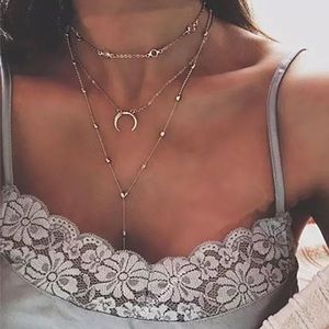 Multi layered necklace